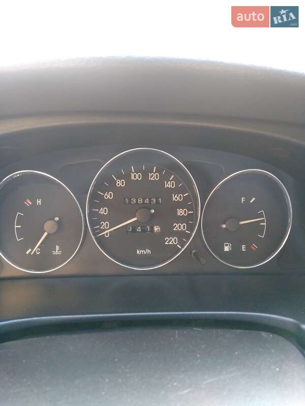 Седан Daewoo Sens 2003 в Марганці