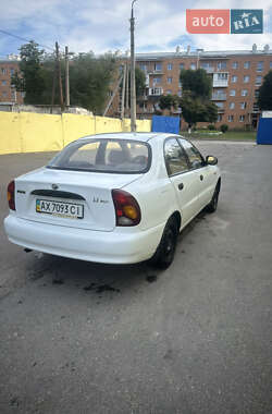 Седан Daewoo Sens 2011 в 