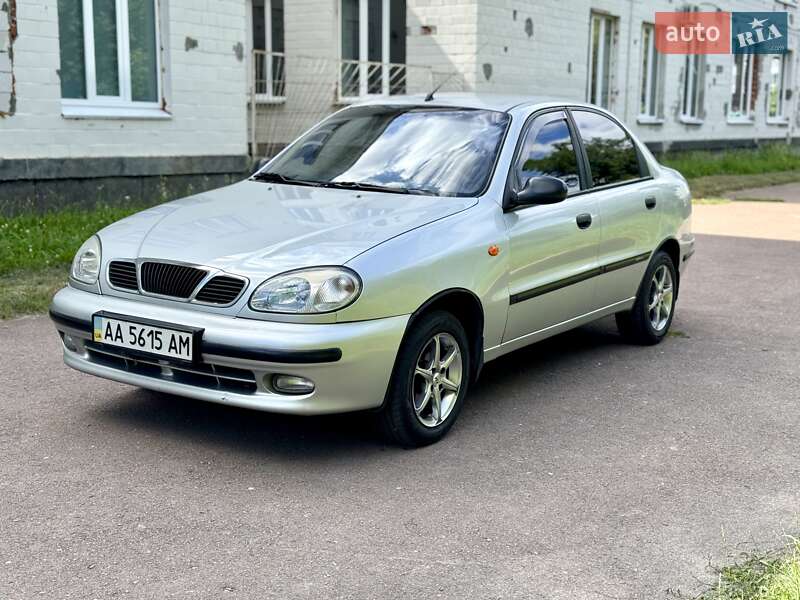 Седан Daewoo Sens 2004 в Чернигове