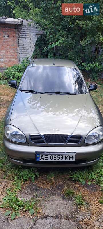 Седан Daewoo Sens 2004 в Марганце