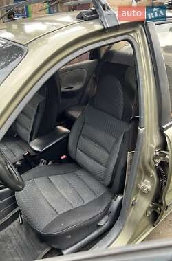 Седан Daewoo Sens 2004 в Запоріжжі