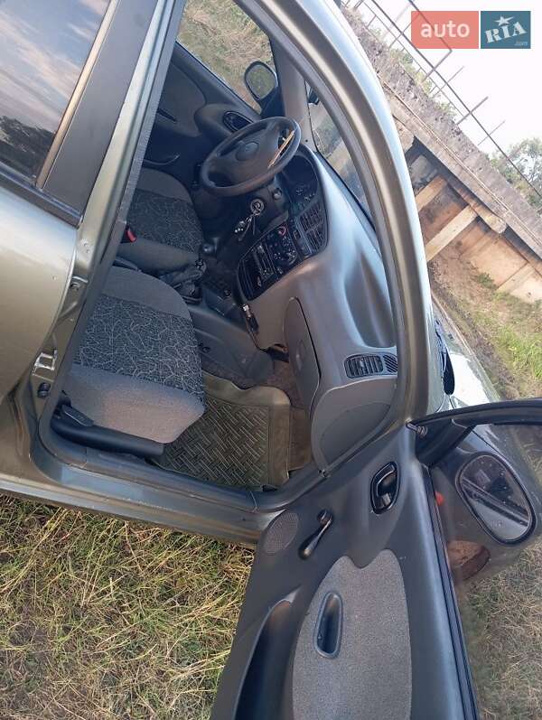 Седан Daewoo Sens 2005 в Жидачове