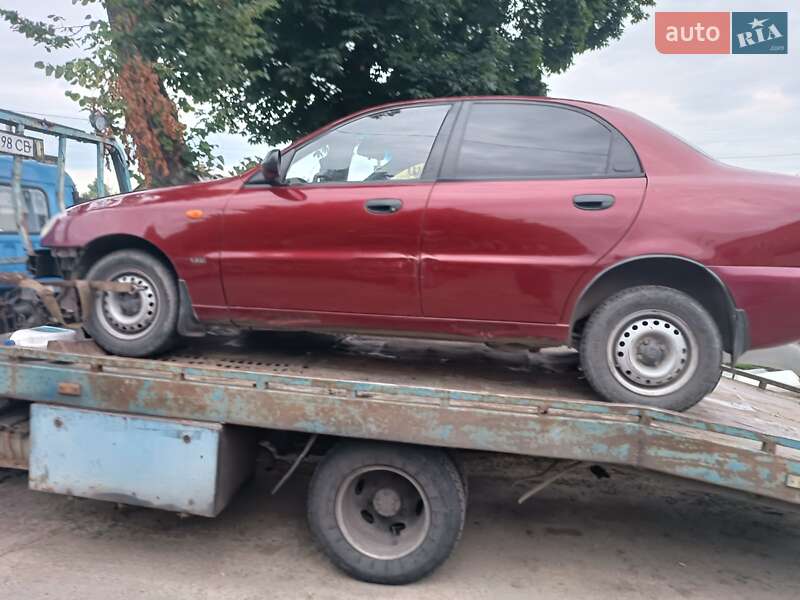 Седан Daewoo Sens 2004 в Львове