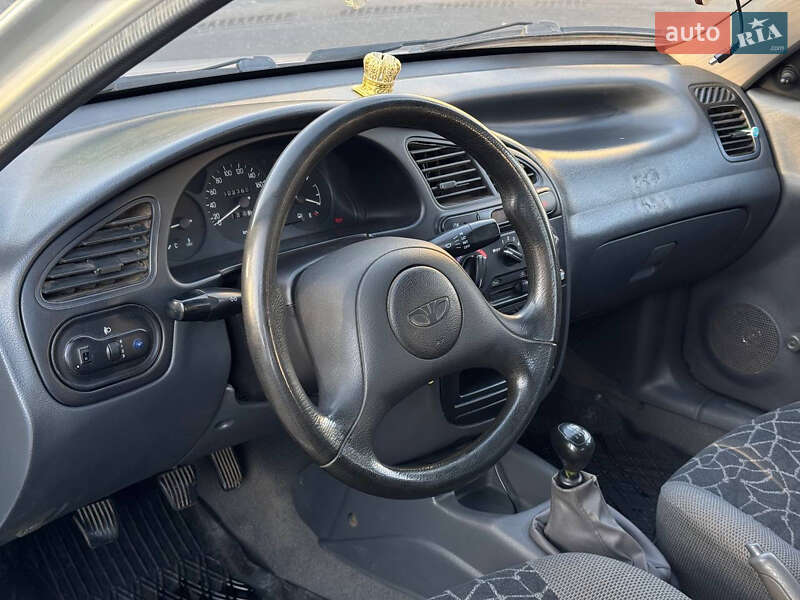 Седан Daewoo Sens 2004 в Николаеве