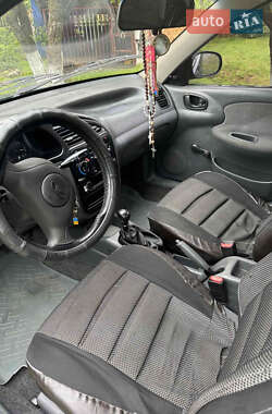 Седан Daewoo Sens 2004 в 