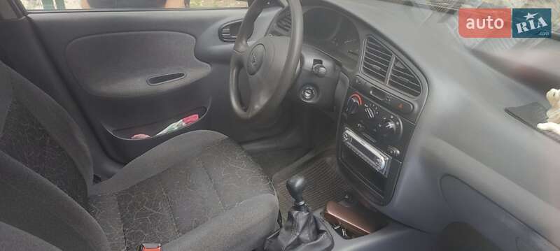 Седан Daewoo Sens 2005 в Днепре