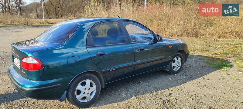 Седан Daewoo Sens 2004 в Иршаве