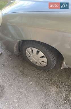 Седан Daewoo Sens 2004 в Шостке