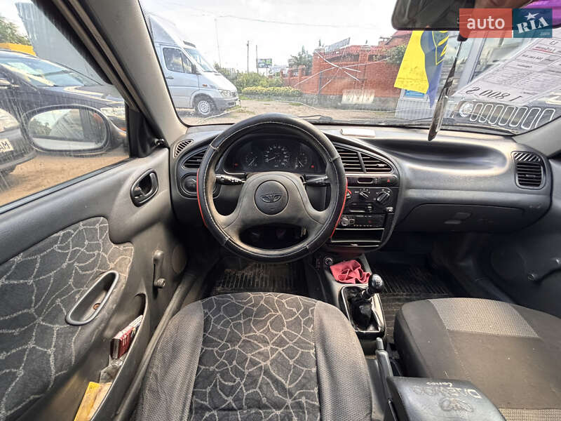 Седан Daewoo Sens 2002 в Полтаві