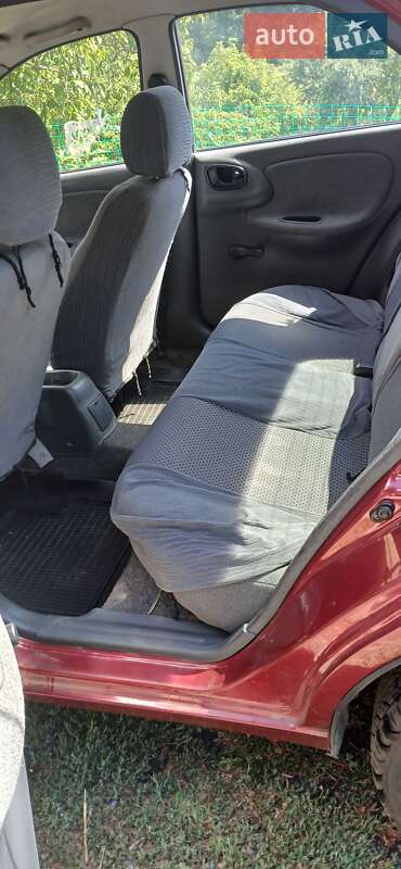 Седан Daewoo Sens 2006 в Покровском
