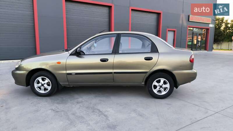 Седан Daewoo Sens 2005 в Барышевке