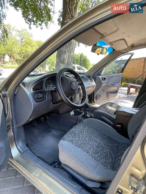 Седан Daewoo Sens 2005 в Кропивницком