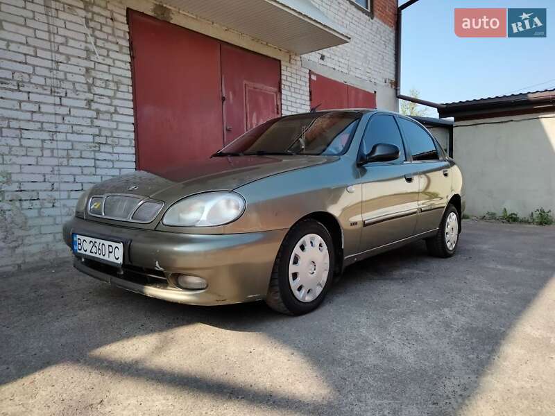 Седан Daewoo Sens 2003 в Львове
