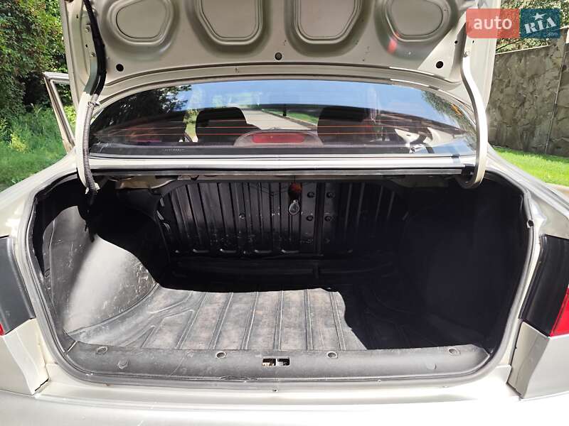 Седан Daewoo Sens 2003 в Броварах