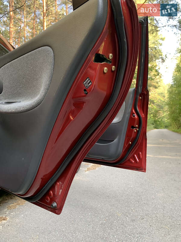 Седан Daewoo Sens 2006 в Киеве