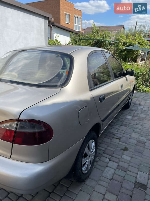 Седан Daewoo Sens 2004 в Полтаві