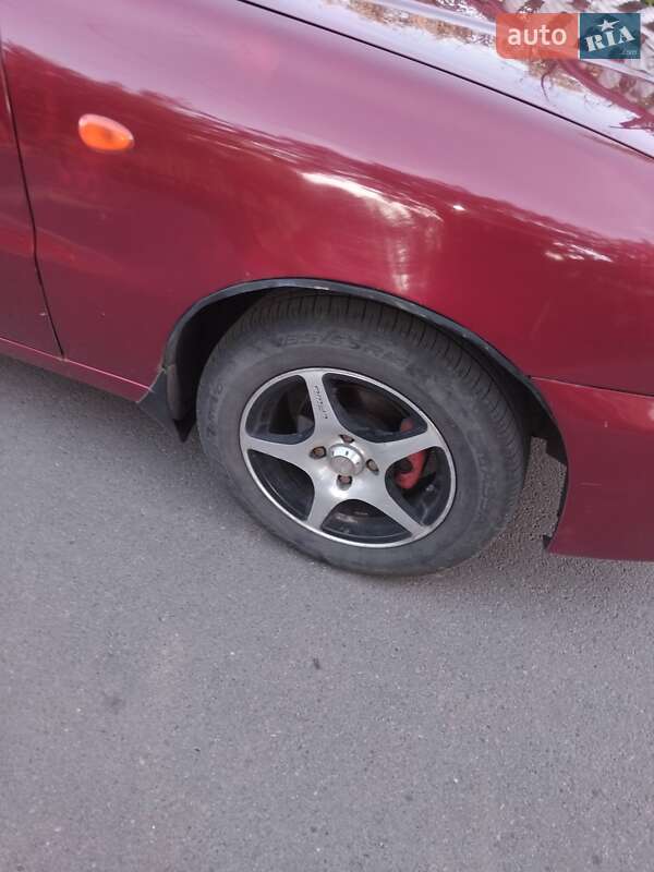 Седан Daewoo Sens 2005 в Решетиловке