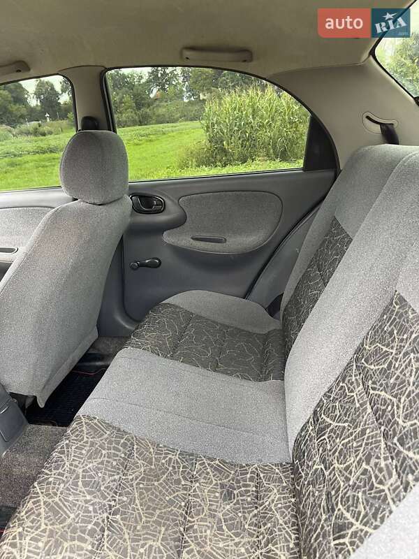 Седан Daewoo Sens 2005 в Коломые