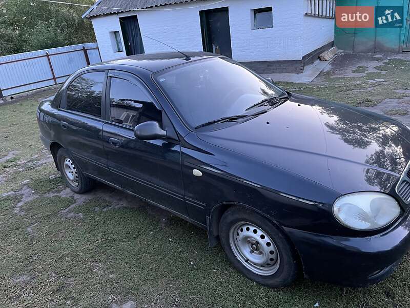 Седан Daewoo Sens 2006 в Новомиргороді