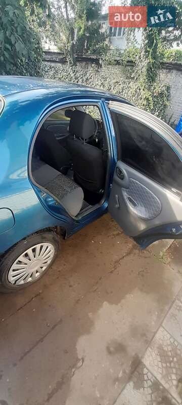 Седан Daewoo Sens 2005 в Львове