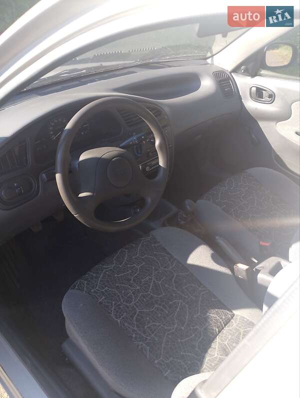 Седан Daewoo Sens 2006 в Золотоноше
