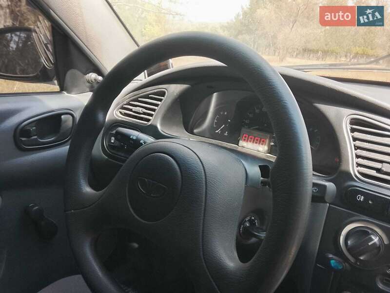 Седан Daewoo Sens 2006 в Измаиле