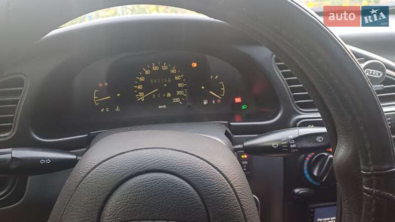 Седан Daewoo Sens 2004 в Житомирі