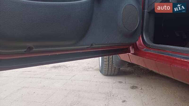 Седан Daewoo Sens 2004 в Житомирі