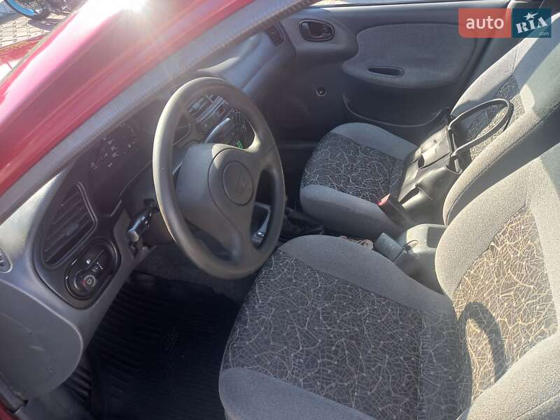 Седан Daewoo Sens 2006 в Хмельницком