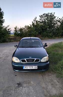 Седан Daewoo Sens 2004 в Береговому