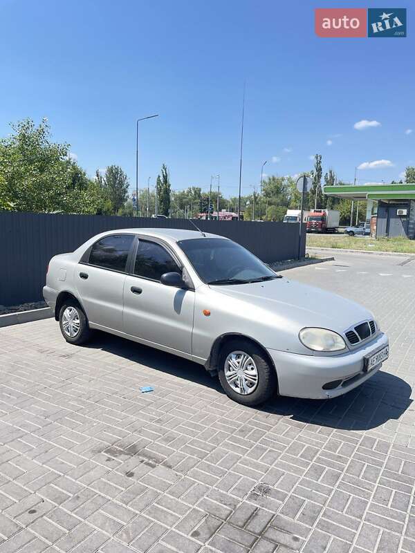Седан Daewoo Sens 2003 в Дніпрі