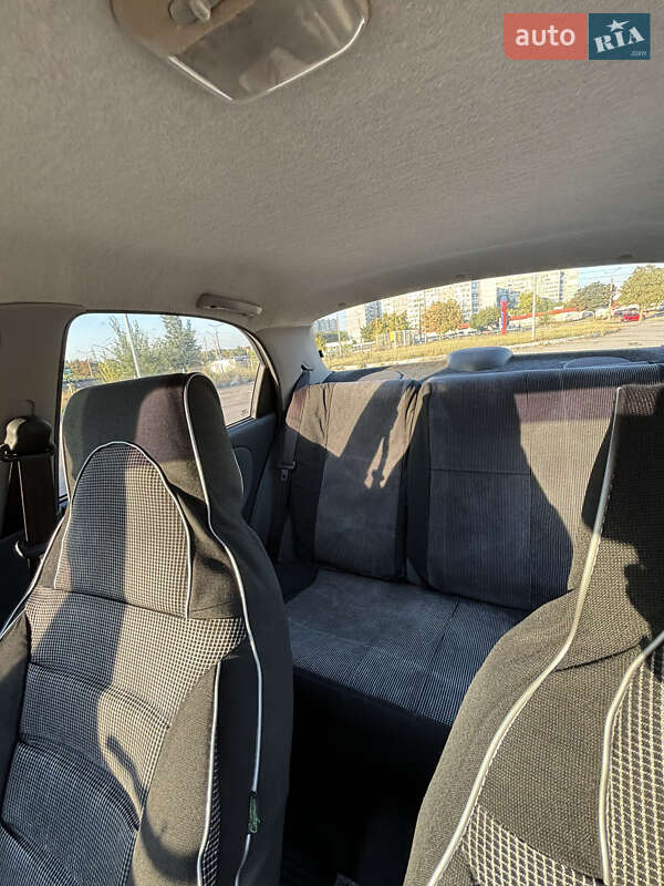 Седан Daewoo Sens 2006 в Запоріжжі
