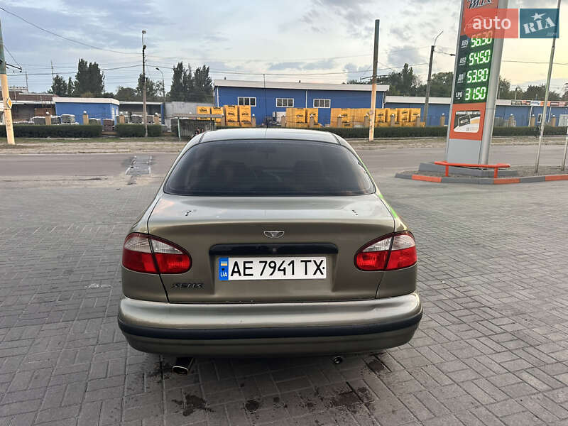 Седан Daewoo Sens 2004 в Кам'янському