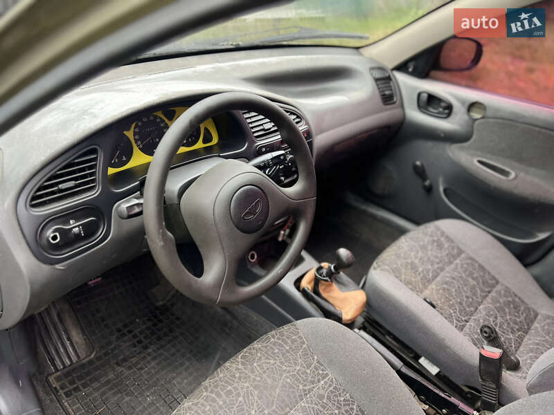 Седан Daewoo Sens 2004 в Вінниці