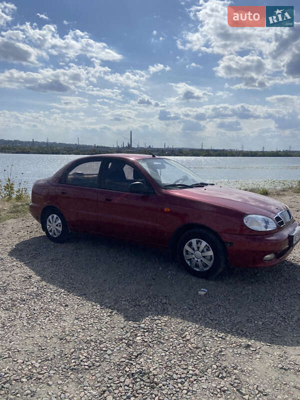 Седан Daewoo Sens 2005 в Днепре