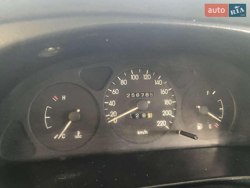Седан Daewoo Sens 2007 в Дніпрі