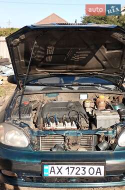 Седан Daewoo Sens 2003 в Краснопавловке