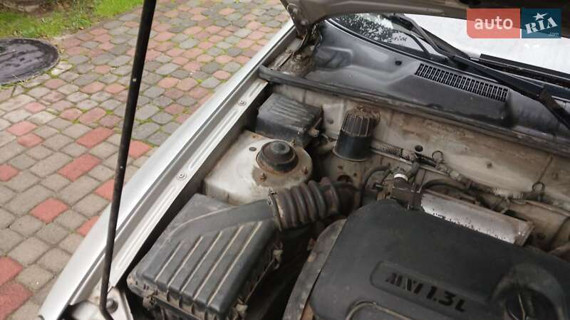 Седан Daewoo Sens 2006 в Львові