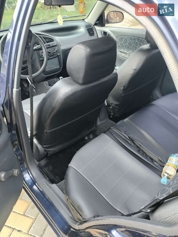 Седан Daewoo Sens 2003 в Красилові