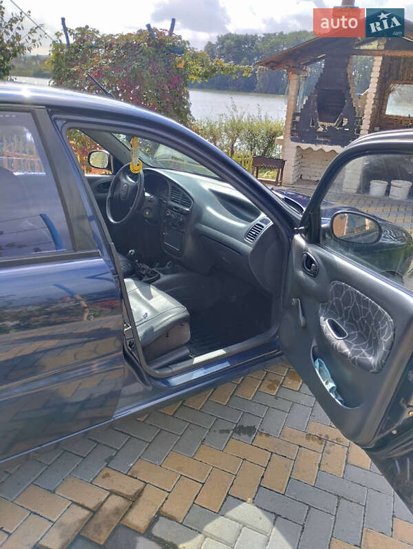 Седан Daewoo Sens 2003 в Красилові