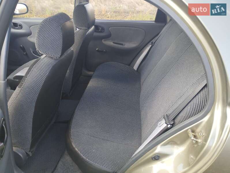 Седан Daewoo Sens 2005 в Кобеляках