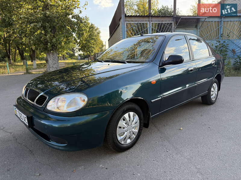 Седан Daewoo Sens 2005 в Краснограде