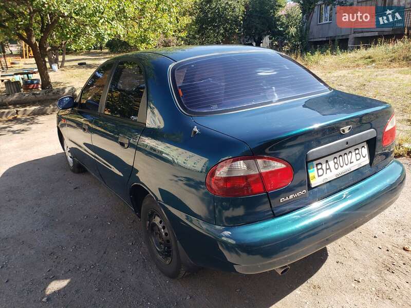 Седан Daewoo Sens 2001 в П'ятихатках