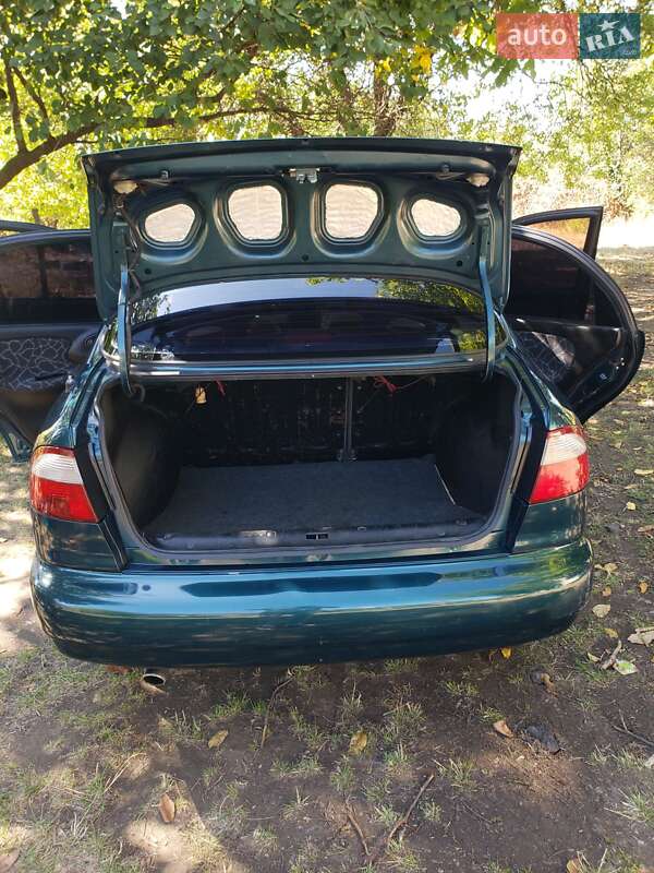 Седан Daewoo Sens 2001 в П'ятихатках