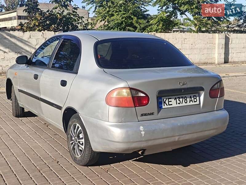 Седан Daewoo Sens 2004 в Нікополі