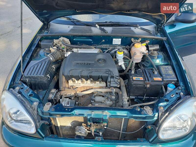 Седан Daewoo Sens 2005 в Карловке