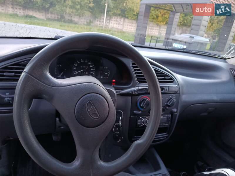 Седан Daewoo Sens 2006 в Корце