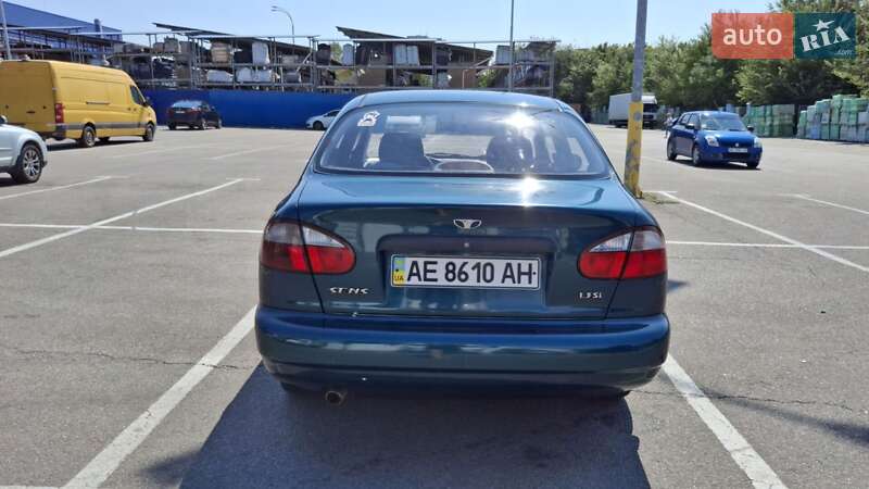 Седан Daewoo Sens 2005 в Царичанці