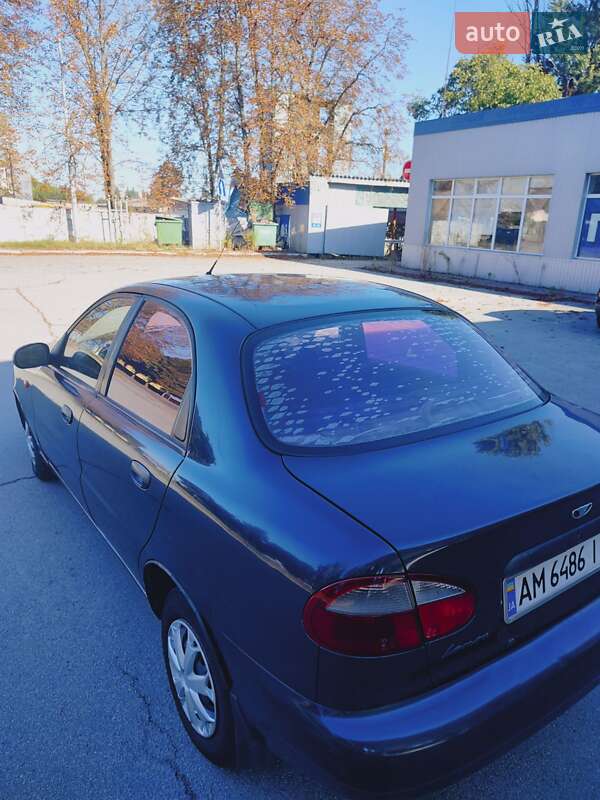 Седан Daewoo Sens 2004 в Житомире