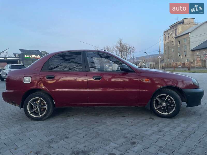 Седан Daewoo Sens 2005 в Черновцах